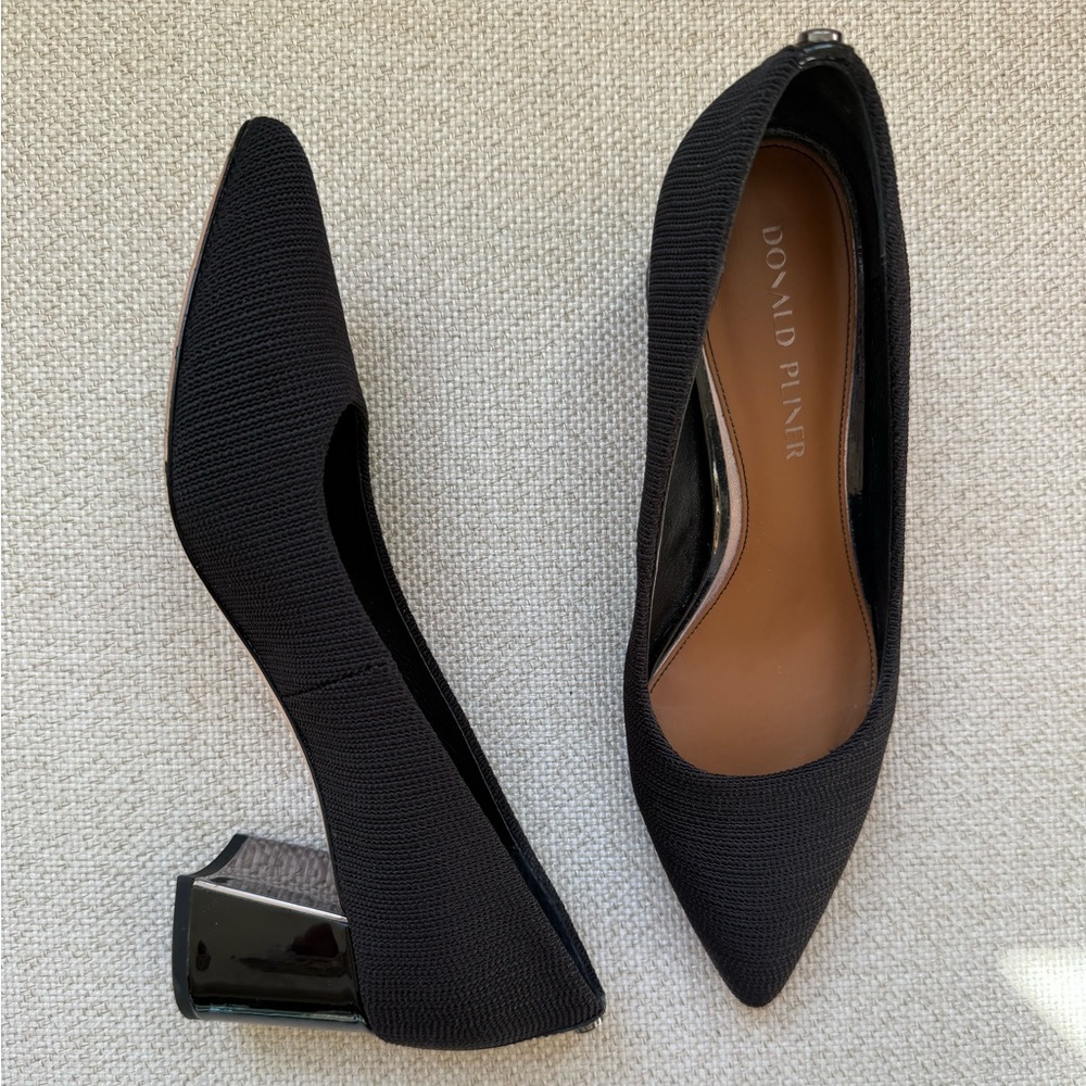 Donald Pliner Suzette Black w/ patent leather Block Heel Size 8.5